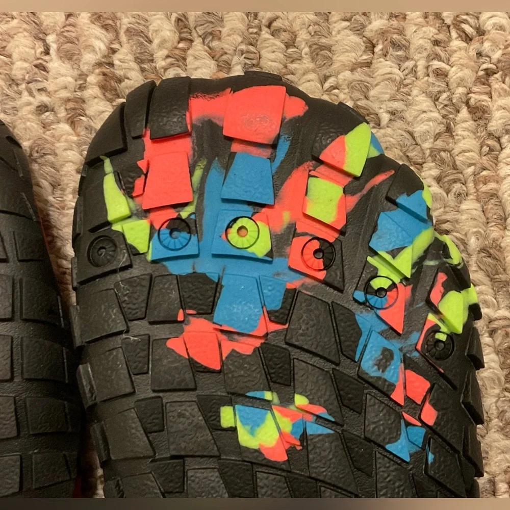 Big Kids Water Shoes/Water Socks Boy/Girl - Size EUR 36
